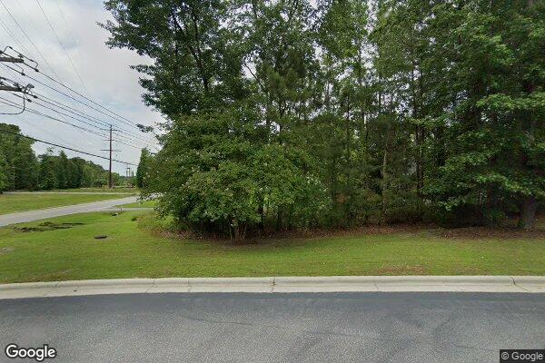 HAWTHORNE COURT APTS