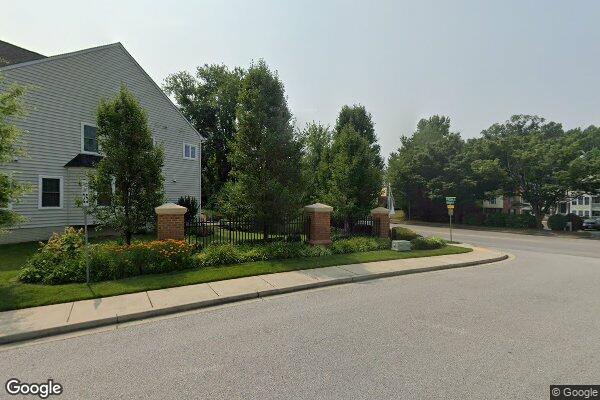 COLLEGE PARKWAY PLACE APTS