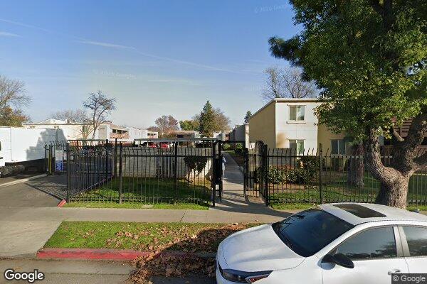 SUMMER PARK APARTMENTS