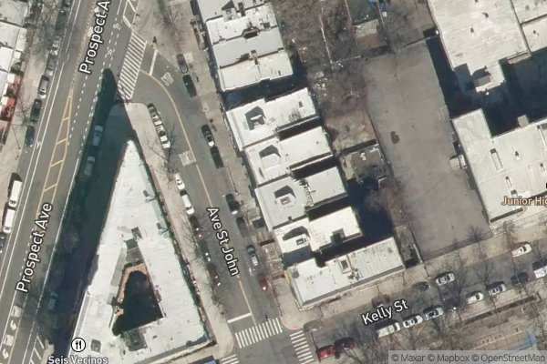Photo of ROUND IV (HARRY DERIENZO HOUSES)
