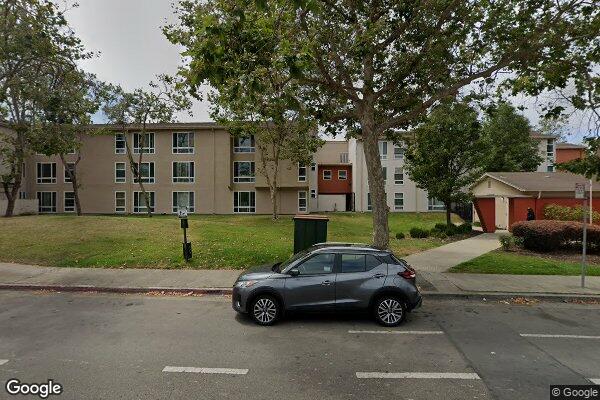 OAK VILLAGE APTS