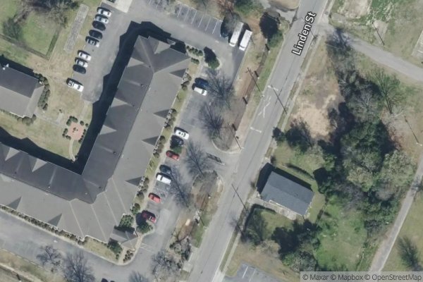 Photo of LINDEN SQUARE APTS