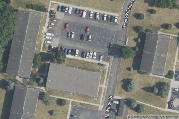 Photo of PINE CROSSING APTS