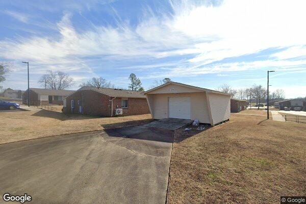Photo of WALKER COURTS NORTH APARTMETNS