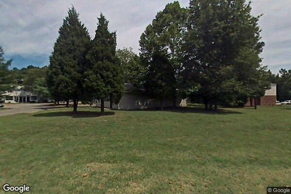 Photo of LAUREL WOODS APTS