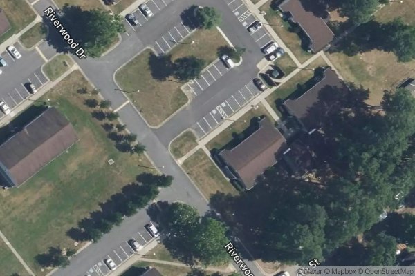 RIVERWOOD — Income-based apartments (LIHTC tax credit · 50% AMGI AMI) in Colonial Beach, Virginia