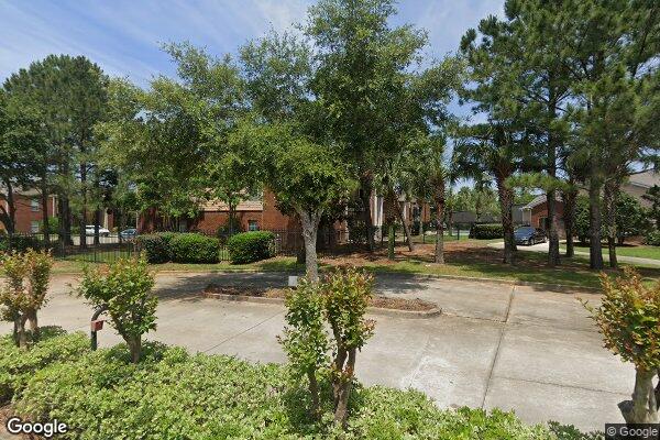 Photo of ANNANDALE PARK APTS