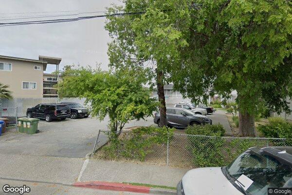 SOMMERHILL TOWNHOMES