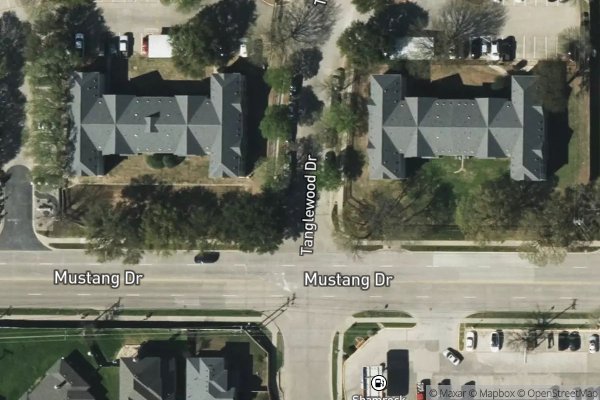 Photo of LAKES OF WILLIAMSBERG APTS