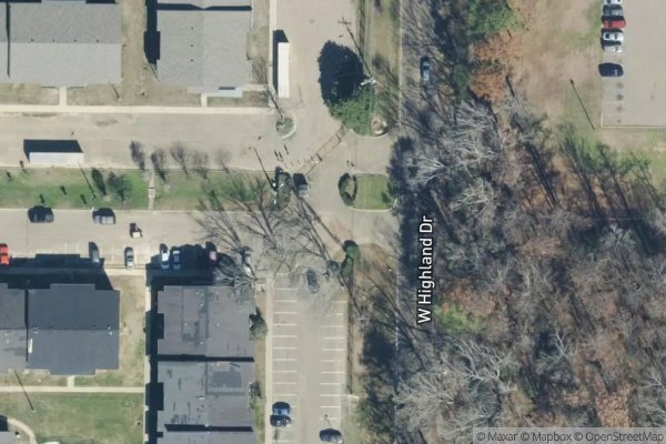 Photo of HIGHLAND SQUARE APTS