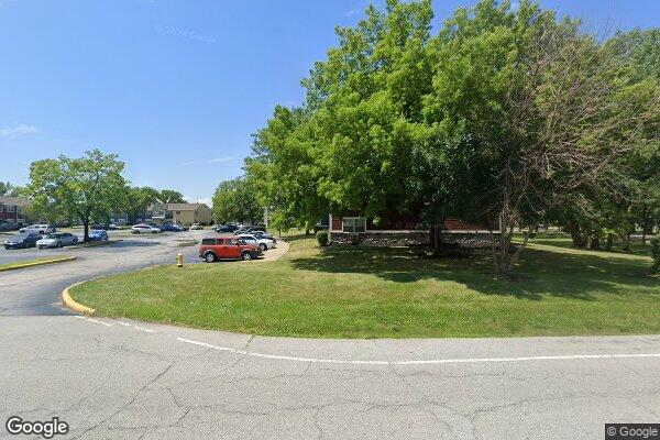 Photo of LAKESIDE GARDEN APTS