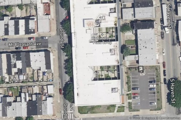 Photo of HIGHLANDTOWN PLAZA CO-OP