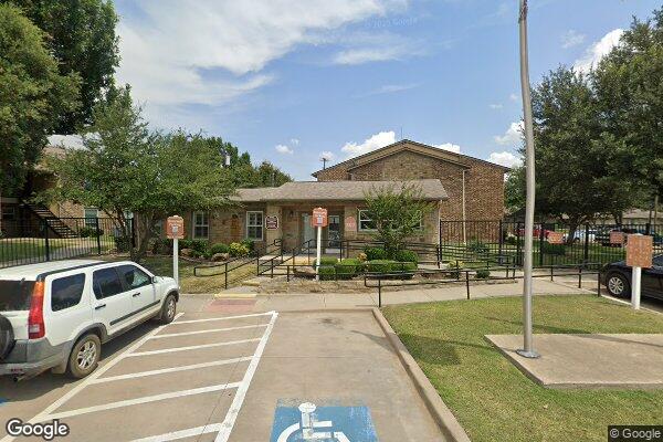 Photo of RED OAK APTS