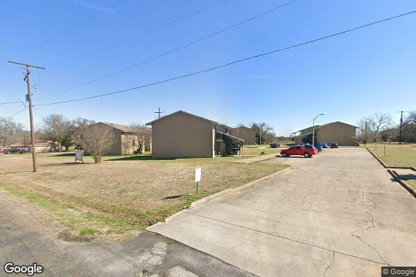 View of TWIN OAKS APTS