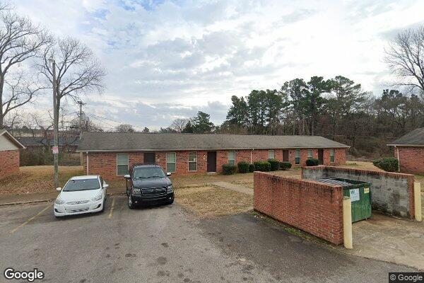 Photo of HERITAGE TRAILS APTS.