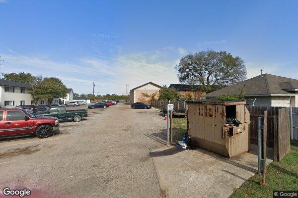 Photo of MIDTOWN MANOR APTS (WAS EMERALD PARK -PART OF MASTER LURA)