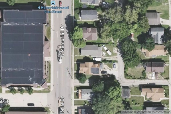 Photo of 623 N MEMORIAL DR