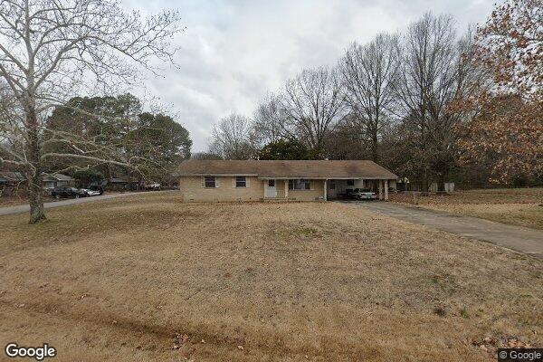Photo of GATEWAY APARTMENTS (811)