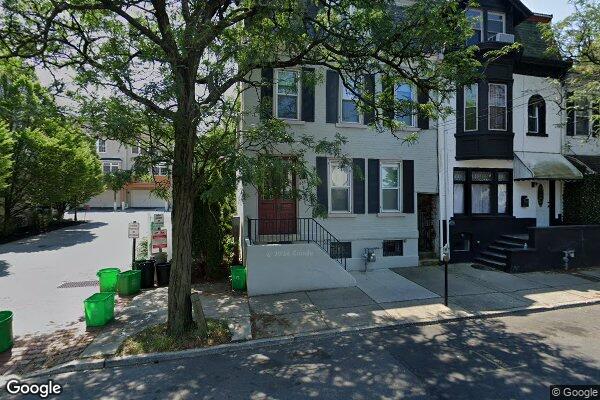 Photo of 846 W WALNUT ST