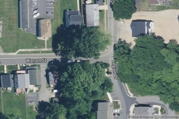 Photo of IVY HILLS TOWNHOMES AND APTS