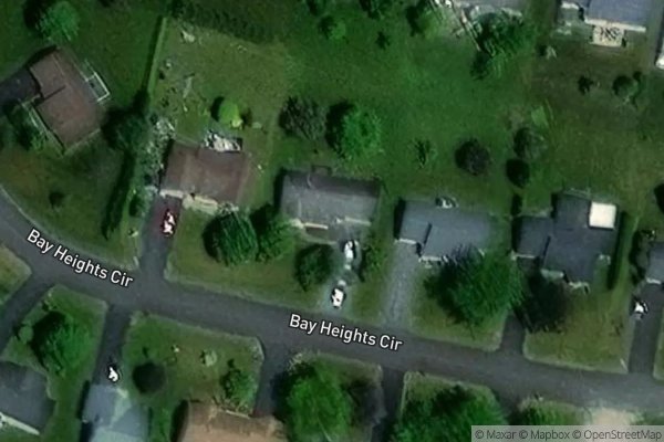 44 BAY HEIGHTS CIR
