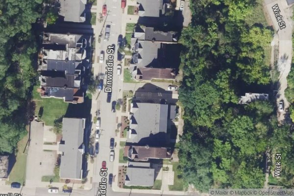 Photo of DINWIDDIE STREET HOUSING II