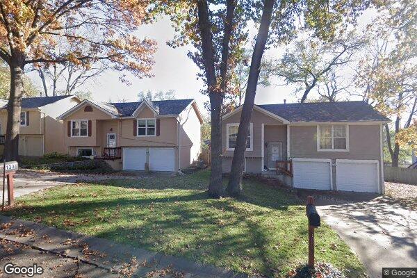 VILAS STREET APTS
