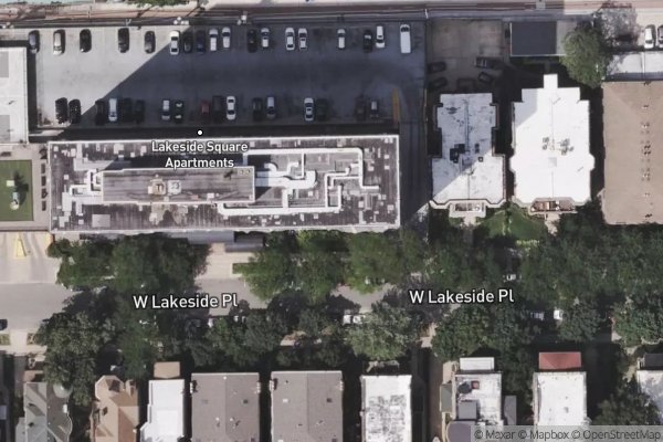 Photo of LAKESIDE SQUARE APTS