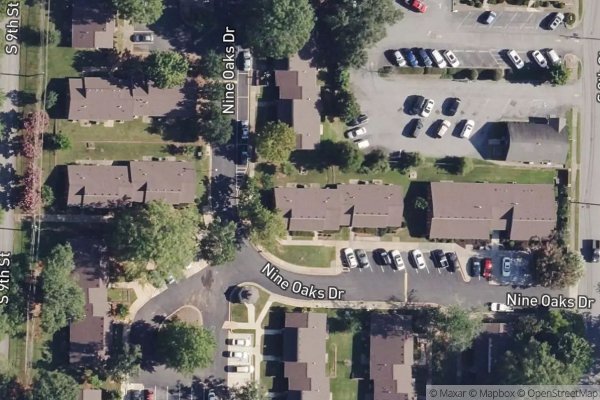 Photo of NINE OAKS APARTMENTS/FAIRMONT