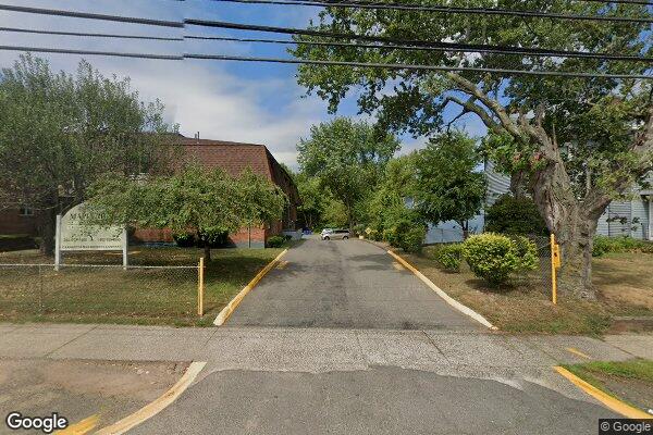 Photo of MAPLE HILL APTS