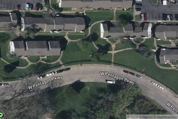 Photo of PARKWOODS APTS