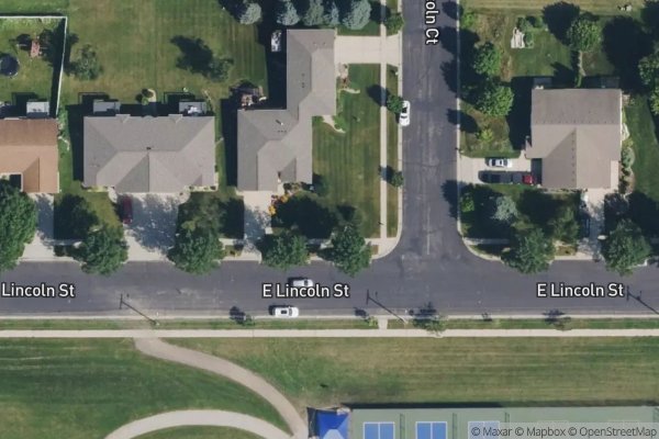 Photo of LINCOLN COURT SENIOR APTS