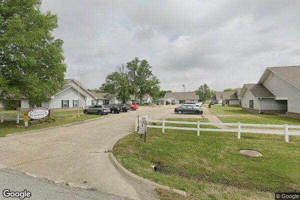 Photo of COTTONWOOD APARTMENTS