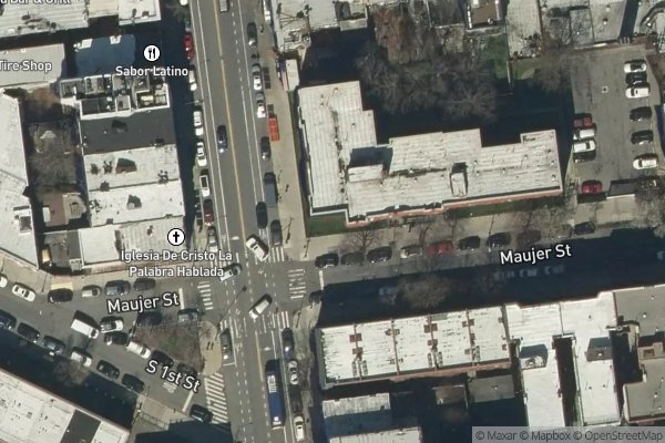Photo of WILLAMSBURG COURT