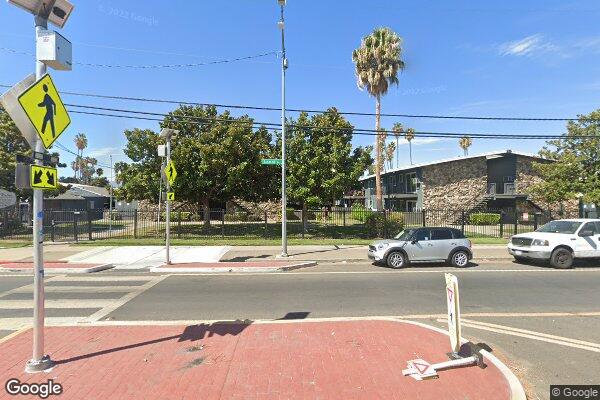 VALLEY PALMS APTS