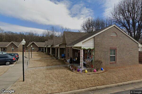 TOWN BRANCH APARTMENTS