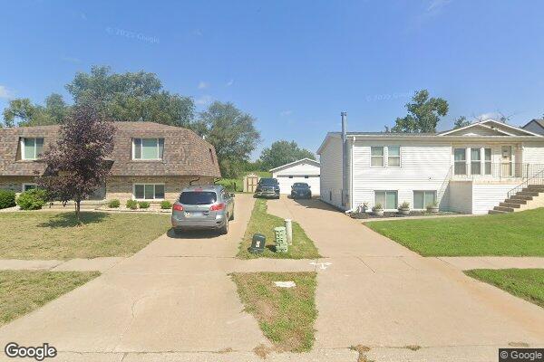 Photo of 83 & 87 GLENVIEW DR