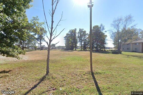 Photo of SOUTH POINTE APARTMENTS FKA MARIANNA MANOR AP