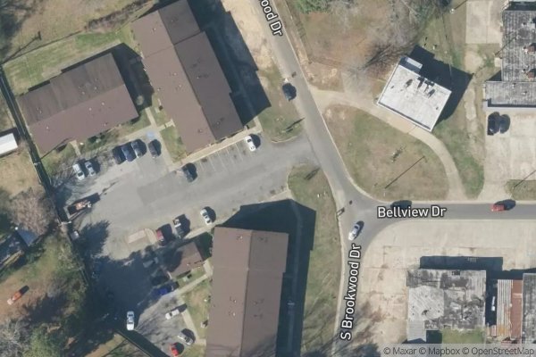 Photo of BROOKWOOD PLAZA APTS.