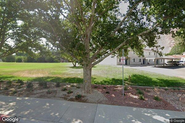 Photo of HUNTRIDGE APTS.