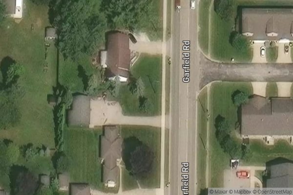 Photo of AUBURN SQUARE APARTMENTS
