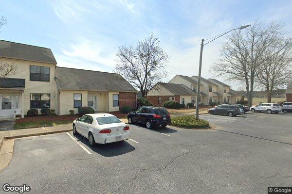Photo of TWIN OAKS APARTMENTS