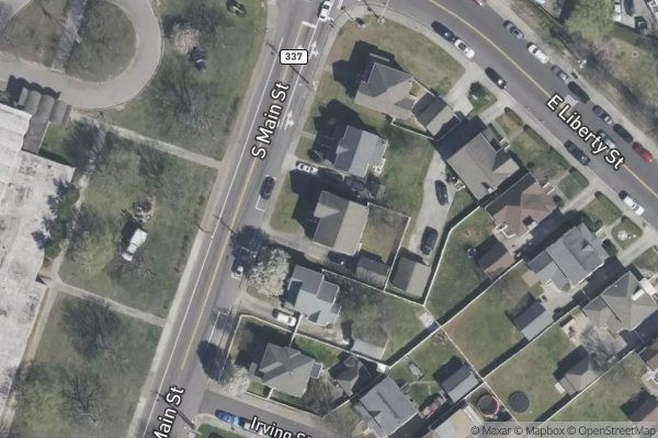 Photo of 828 S MAIN ST