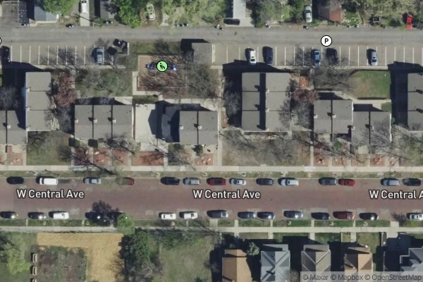 Photo of COMMUNITY PLAZA