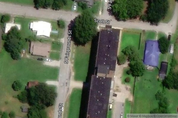 MCMILLAN TOWERS — Income-based apartments (LIHTC tax credit · 60% AMGI AMI) in Jackson, Tennessee