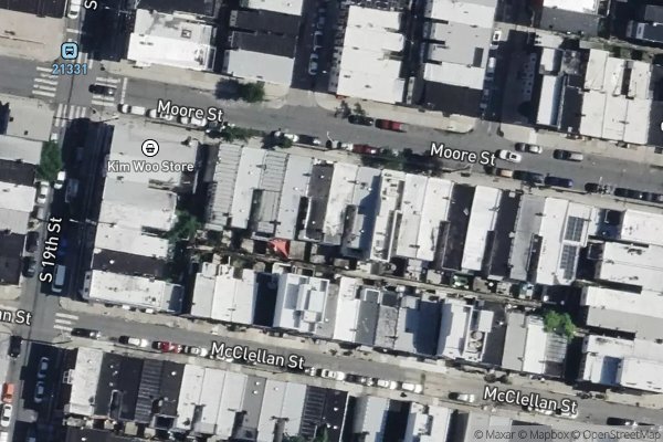 Photo of 1832 MOORE STREET