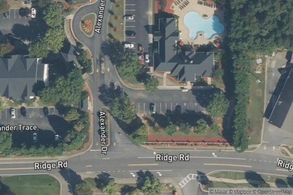 Photo of ALEXANDER RIDGE APARTMENTS