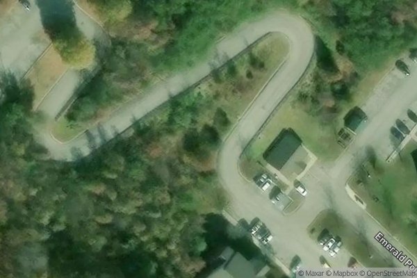 Photo of EMERALD POINTE APTS