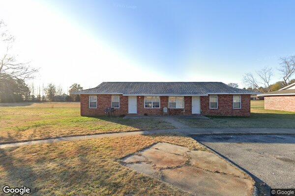 Photo of INDIAN HILLS APTS