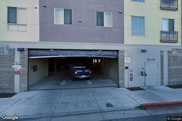 Photo of OAKLAND STATION SENIOR APARTMENTS (FKA OAKLAND INTERNATIONAL)